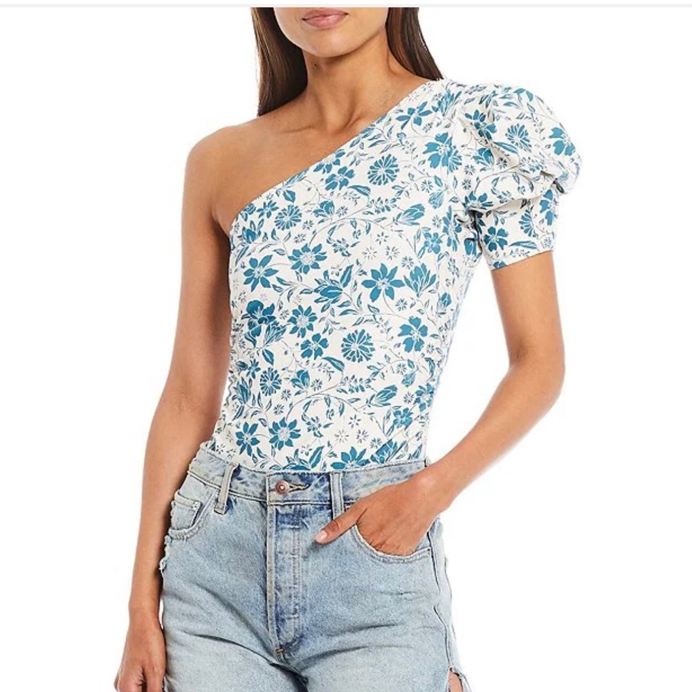 Free People
Somethin Bout You Floral One Shoulder Puff Sleeve Bodysuit